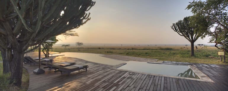 Kenya Masai Mara Kichwa Tembo pool view family safari