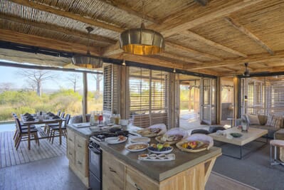 Tanzania Ruaha Jabali house family safari