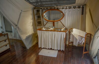 Kenya Masai Mara Karen Blixen Camp family safari