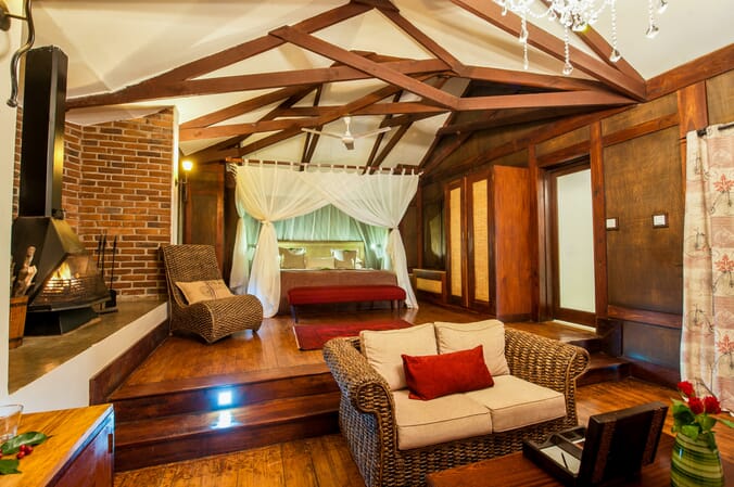 Tanzania Arusha Elewana Coffee lodge family safari