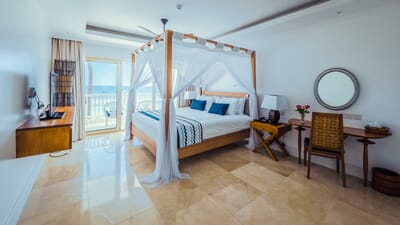 Kenya Watamu Hemingways family holiday