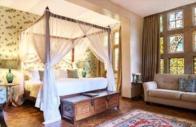 Kenya Nairobi Giraffe Manor family safari