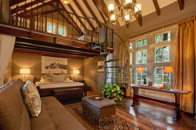 Kenya Nairobi Giraffe Manor family safari