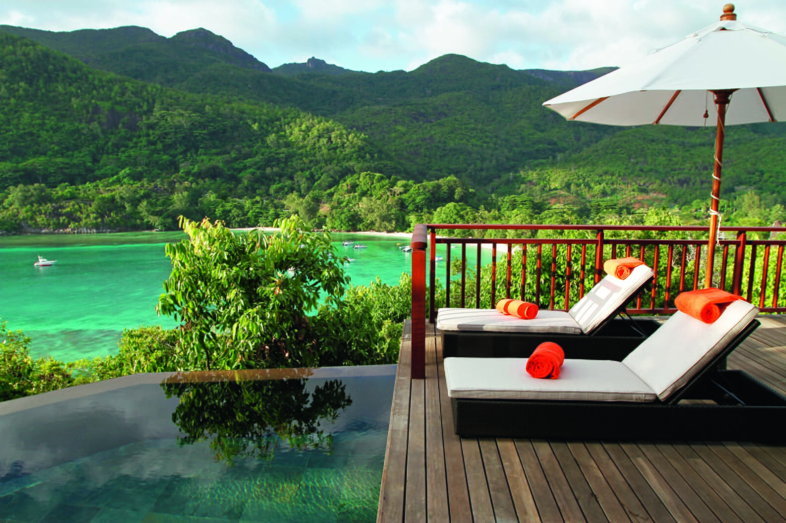 Constance-Ephelia-Resort-Hillside-Villa