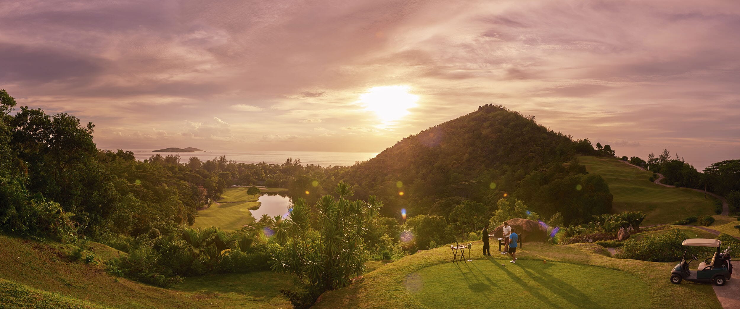 Constance-Lemuria-Resort-seychelles-2016-AB-Sundowner-Panorama-01