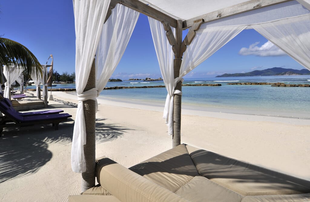 La Domaine de L’Orangeraie beach