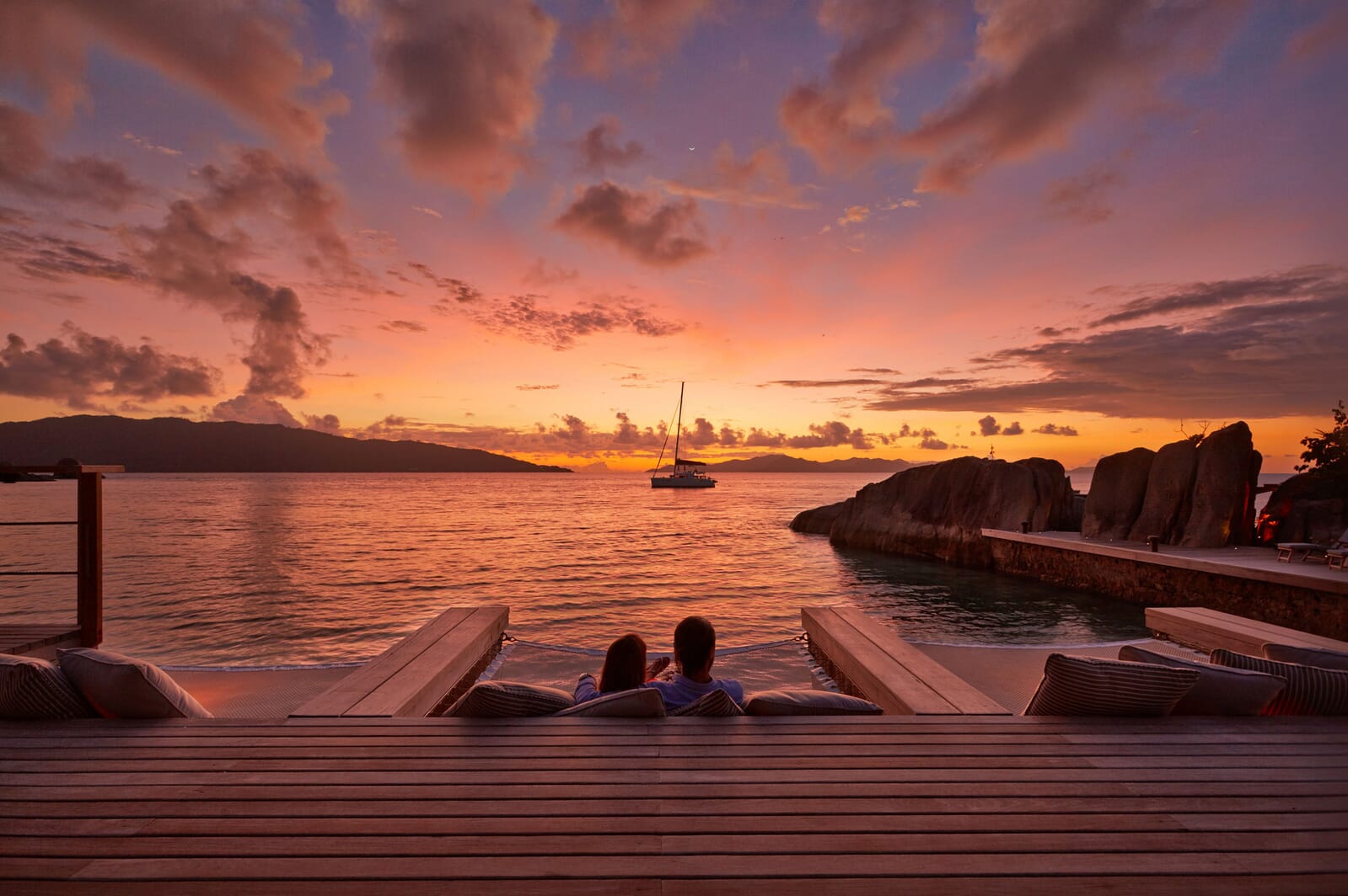 Six-Senses-Zil-Pasyon-Sunset_from_Koko_Bar2_6786-A4