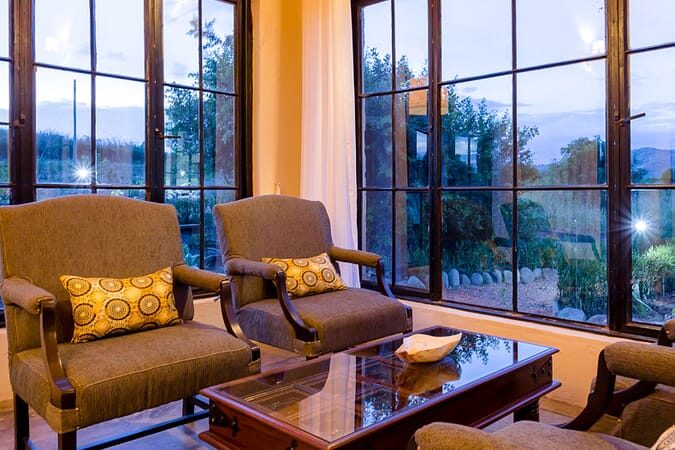 Elephant Plains Lodge lounge