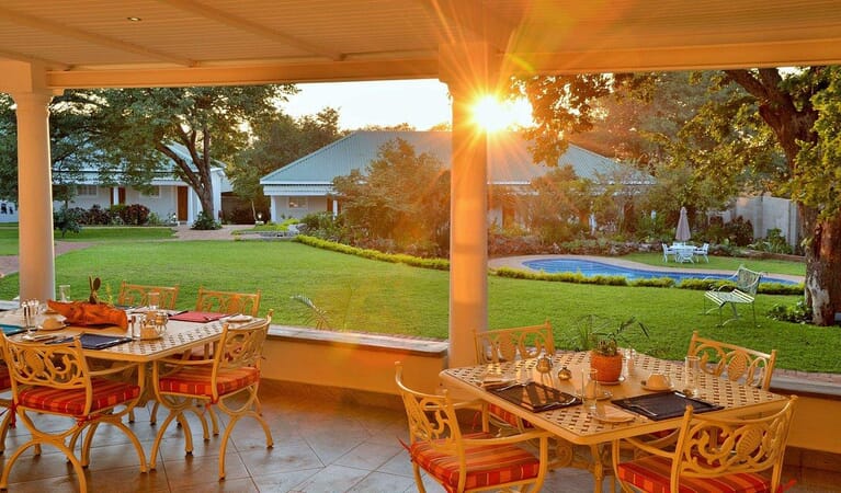 Batonka Guest Lodge Luxury Family Safaris Zimbabwe