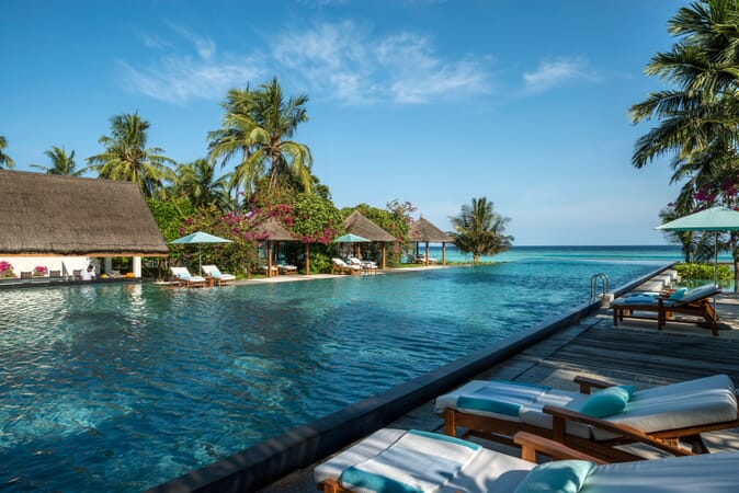 Four Seasons Landaa Giravaaru Luxury Family Holidays Maldives