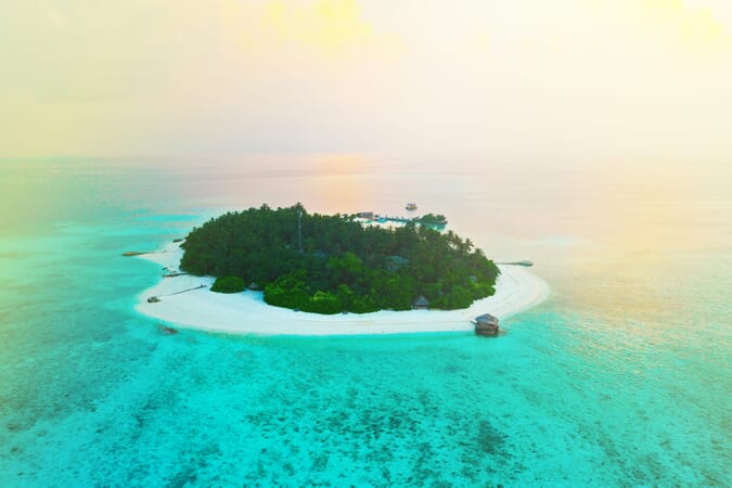 Makunudu Maldives Luxury Family Holidays