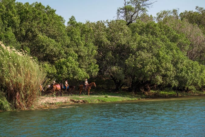 Chundukwa River Lodge Luxury Family Safaris Zambia Coral Tree Travel