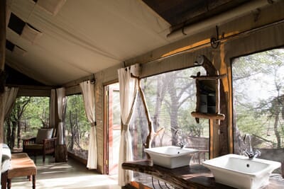 Changa Safari Camp Luxury Family Safaris Lake Kariba and Matusadona Zimbabwe