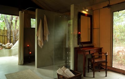 Changa Safari Camp Luxury Family Safaris Lake Kariba and Matusadona Zimbabwe