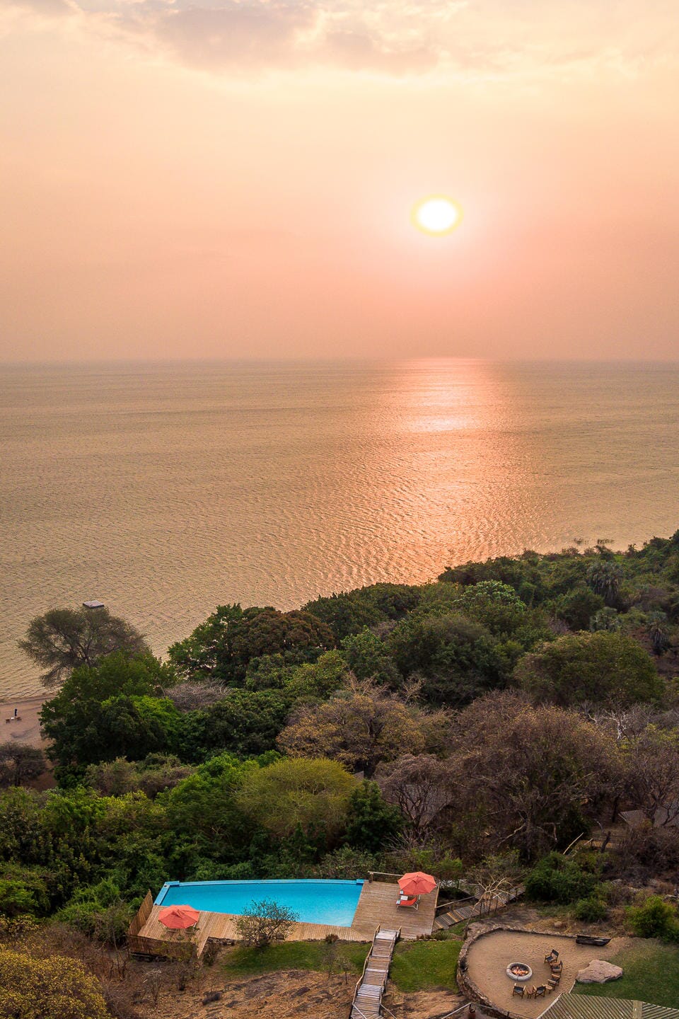 Pumulani Lodge Lake Malawi Luxury Family Safaris Malawi Coral Tree Travel