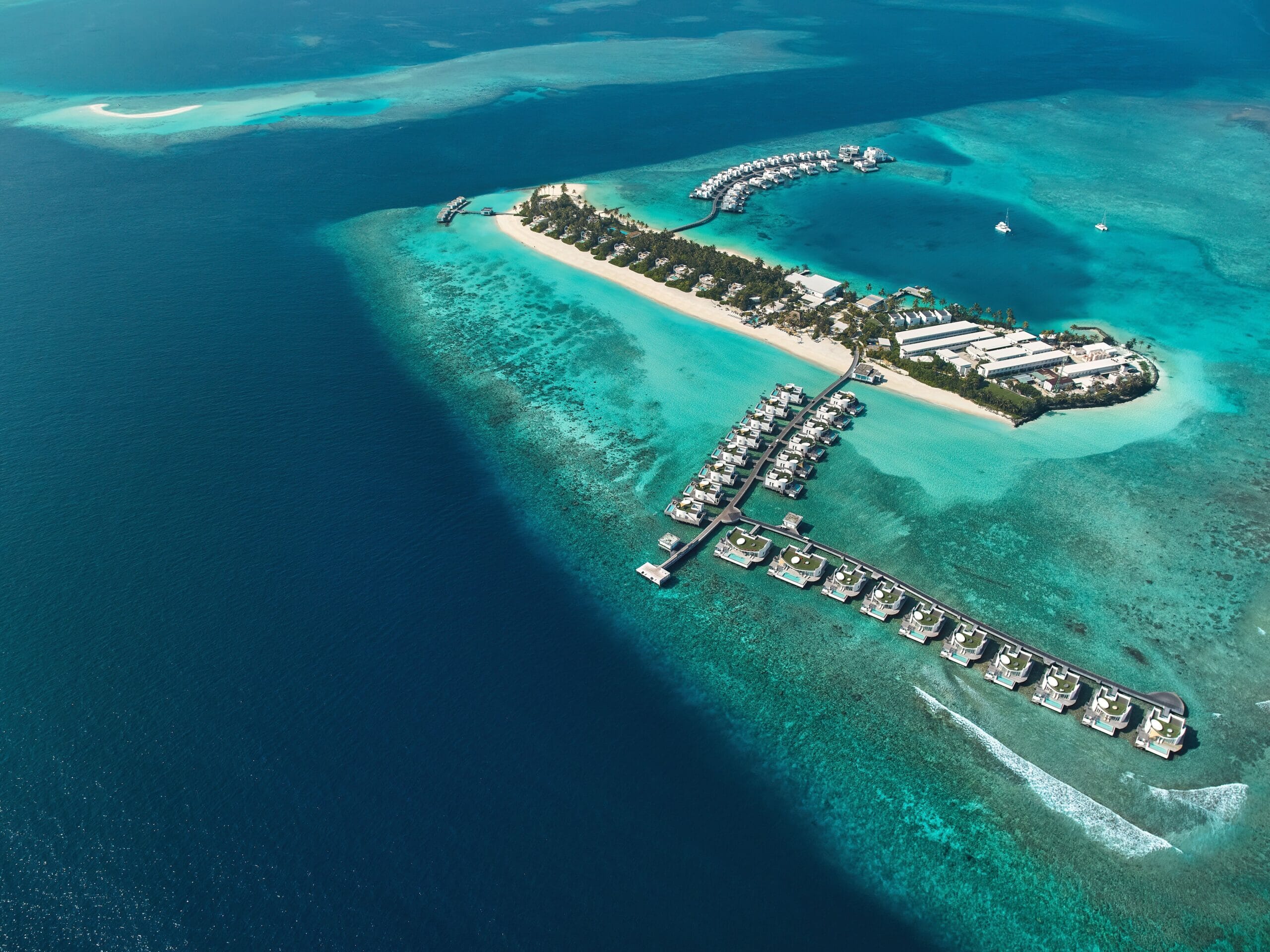High_resolution_300dpi-Jumeirah-Maldives-Full-Island-Aerial.jpg?w=1024&h=768&scale