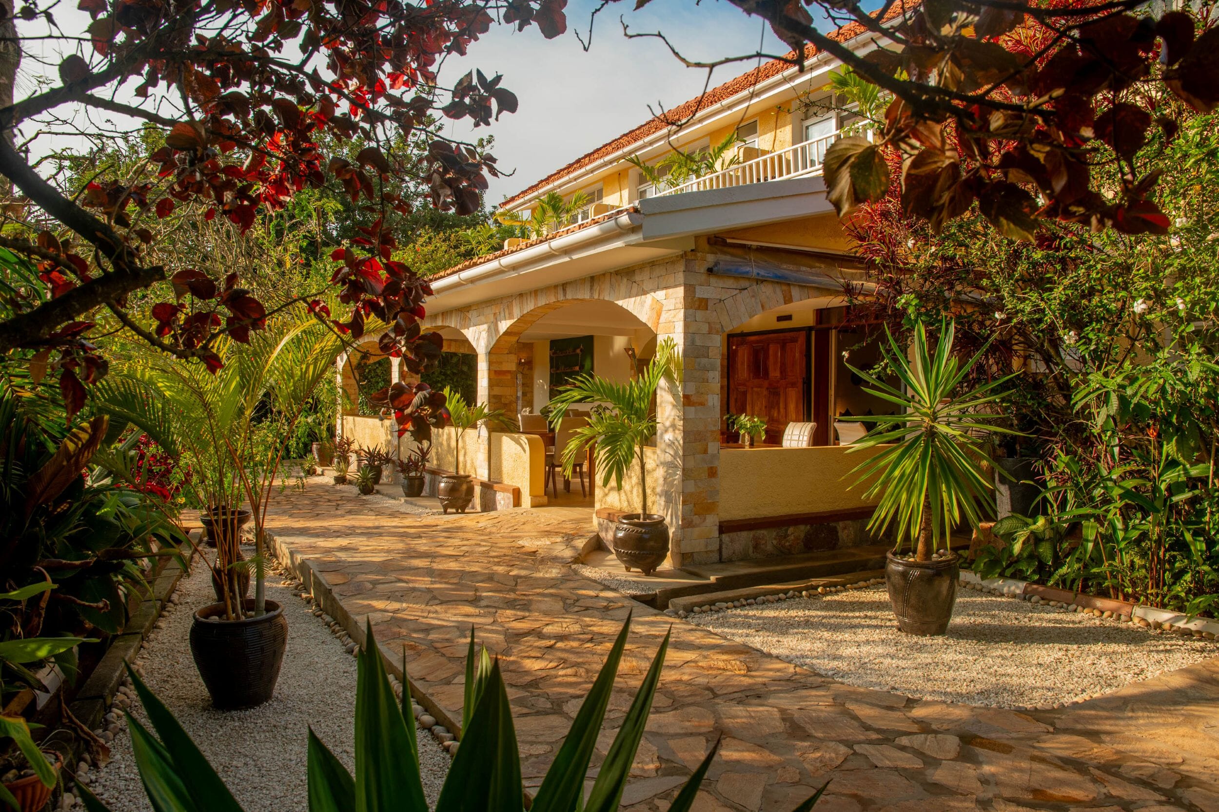Karibu-Entebbe-Rooms_18